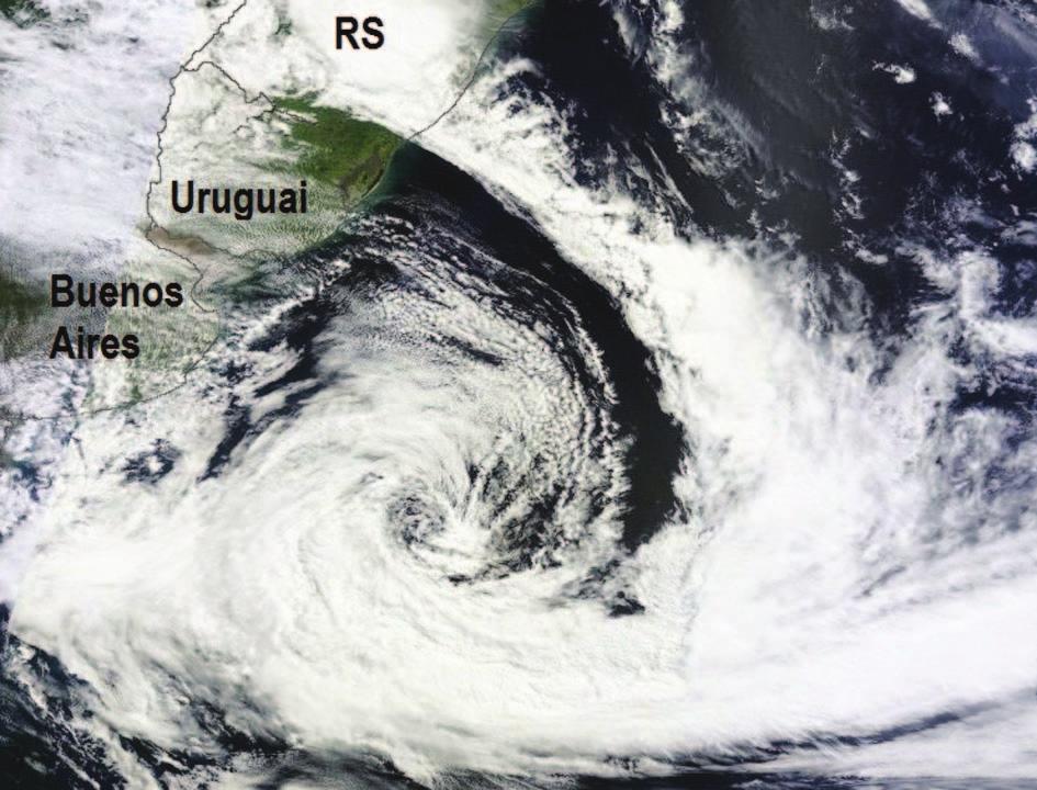 Ciclones Sistema de área de baixa pressão atmosférica em seu centro, com circulação fechada, em que os ventos sopram para dentro, ao redor deste centro.