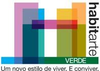 entrada do empreendimento, contemplando as áreas verdes distribuídas ao longo do mesmo. Os acessos ao empreendimento foram estudados em conjunto pelo arquiteto e paisagista.