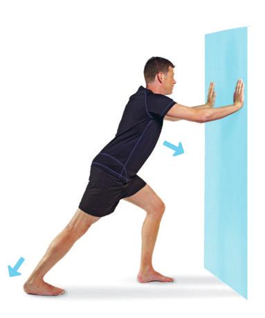 7 Músculos da panturrilha Mobilidade Fique de frente para uma parede na posição afundo, e pressione contra a parede com as mãos.