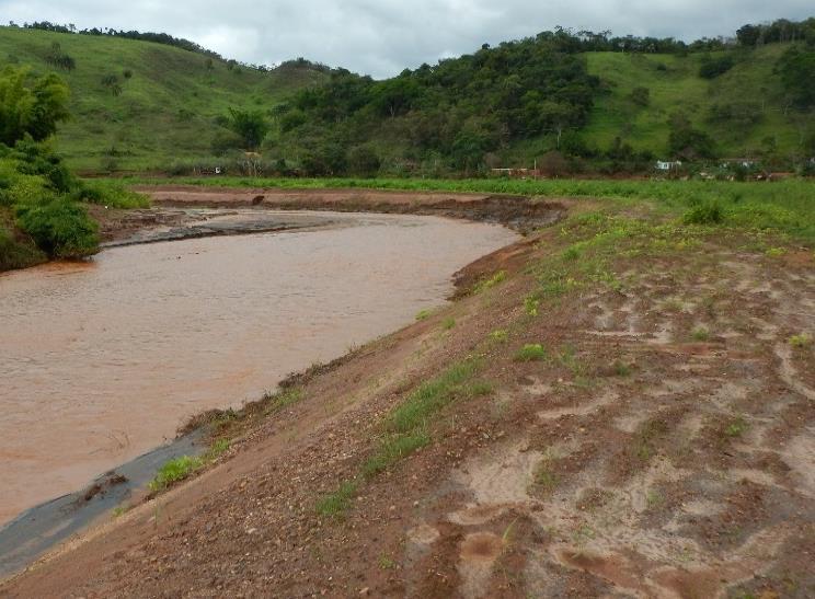 31A 31B Figuras 31A e 31B: Evolução da paisagem no ponto.