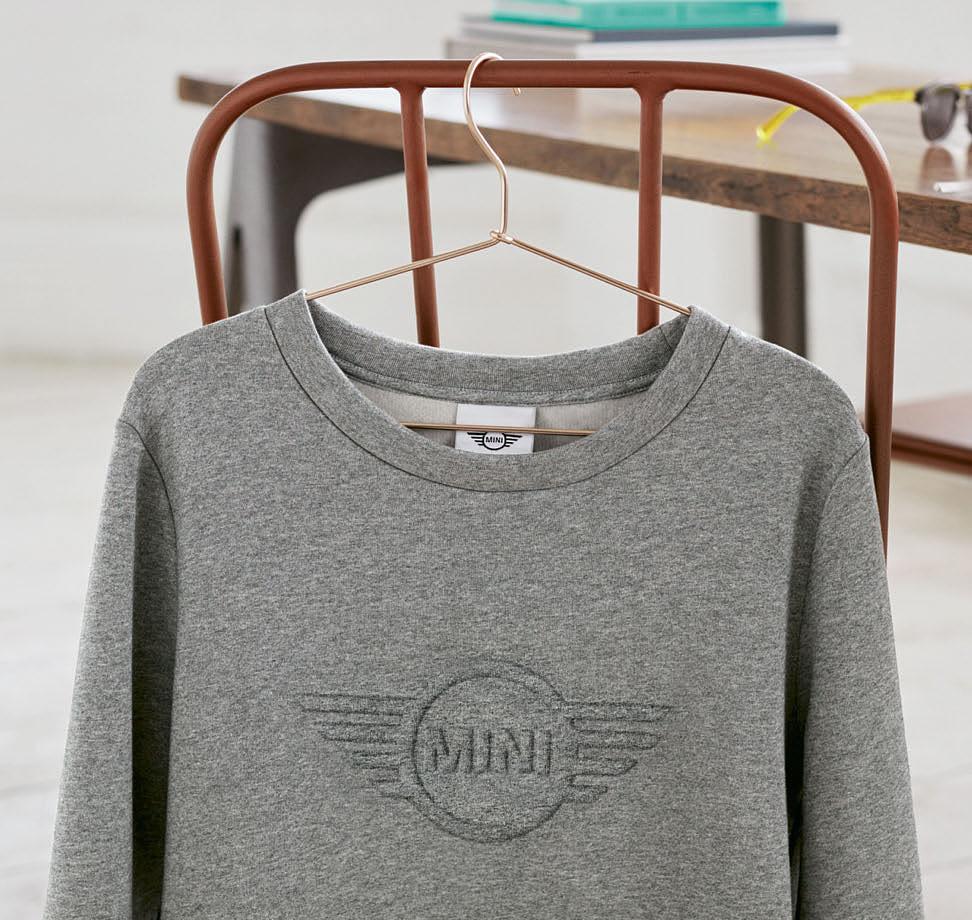 Women s 3D Wing Logo Sweatshirt, Colour Block Panto