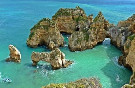 DIA 4 LAGOS a SAGRES Hoje pedalaremos por um inesquecível single track até à Ponta da Piedade, um local único, de tirar a respiração.