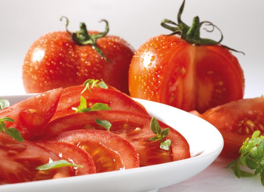 Tomate FRUTAS E