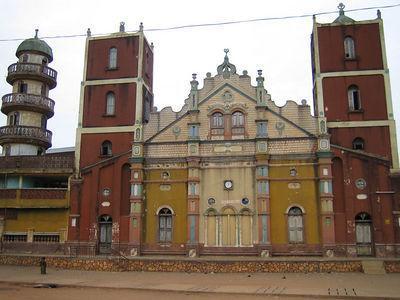 2. LAÇOS HISTÓRICOS E CULTURAIS Mesquita