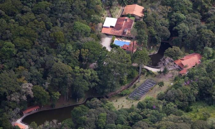 Imagem aérea do Sítio Santa Bárbara, em Atibaia: propriedade, que pertence aos sócios do filho de Lula, é alvo de investigação; suspeita é de que a construtora Odebrecht bancou obra Jefferson