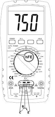 J. Teste de hfe de Transistor Para evitar danos ao instrumento, não conecte nenhuma tensão aos terminais de entrada do instrumento e do adaptador multi funções, quando estiver medindo hfe de