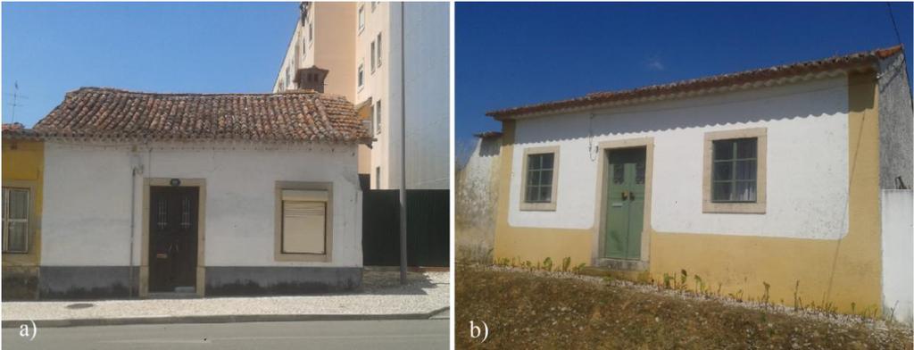 Figura 24-Exemplos de habitações na região de Tomar: a) Habitação localizada na Rua de Coimbra, meio urbano, b) Habitação localizada na localidade do Coito, meio rural (Fonte: de autor) Nos meios