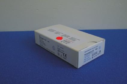 Esta caixa é fechada e recebe etiqueta de identificação completa e o segundo disco indicador de esterilização, conforme figura