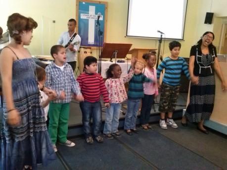 No dia 21/04/2013, após o Culto, foi realizada uma Assembleia Geral Extraordinaria, para a Eleiçao da Nova Diretoria da Igreja e Berlin.