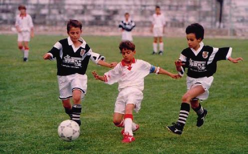 I - PRATICANTES DESPORTIVOS CÓ D I G O S D E ÉT I CA - Respeitar as regras do jogo ou da competição.