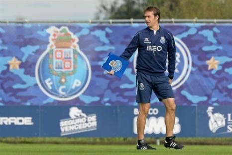 Treinador: Julen Lopetegui, Tem 47 anos e é natural de Asteasu, Guipúzcoa, no País Basco, em Espanha.