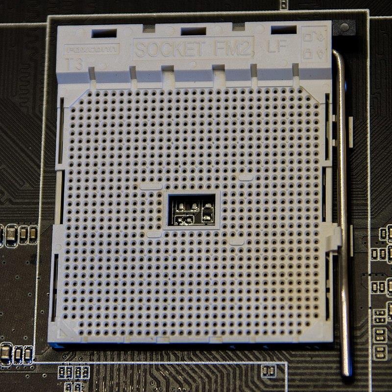 Soquete FM2 O Soquete FM2 é um soquete de CPU usado pelas APUs AMD Fusion Trinity, que foram lançadas no