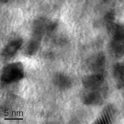 3.6. Fotografias no microscópio eletrônico de transmissão (MET) A análise do material em um microscópio eletrônico de transmissão é importante para a visualização dos planos cristalinos, para a