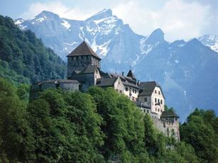 Empresa localizada em Liechtenstein, desde 1998, oferecendo produtos e sistemas