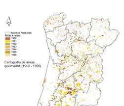 queimadas para os períodos de 1990-1996 e 1997-2004, verificando-se uma maior incidência nas Regiões Centro e Norte, mas também no Algarve (serra de Monchique).