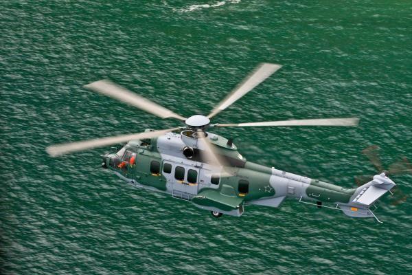 aviônicos) Projeto HX-Br - EC 725 Montagem do helicóptero e fabricação de partes e peças
