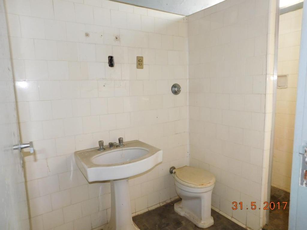 Quarto Sanitário A ala reformada com