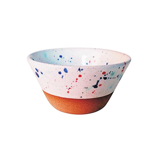 COLEÇÃO CERÂMICA GT006032 BOWL BRANCO PINTAS - H 7X12,5 CM Gt006035 COPO BRANCO PINTAS - H 10X8 CM Gt006031 BOWL PINTAS -