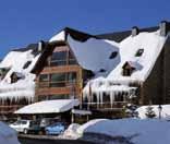 60, Pireneu Catalao ~ Serra Baqueira Nevada Hotel Marvel Vielha 4* Localização: A 13 km. das pistas de esqui de Baqueira- Beret e a 400 m. da zona comercial de Viella.