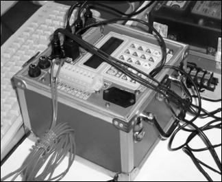 microprocessados com conversor de frequência e analisados a eficiência energética e a qualidade da energia obtidos com os dois processos de acionamento [1]-[4]-[5]-[6]. II.