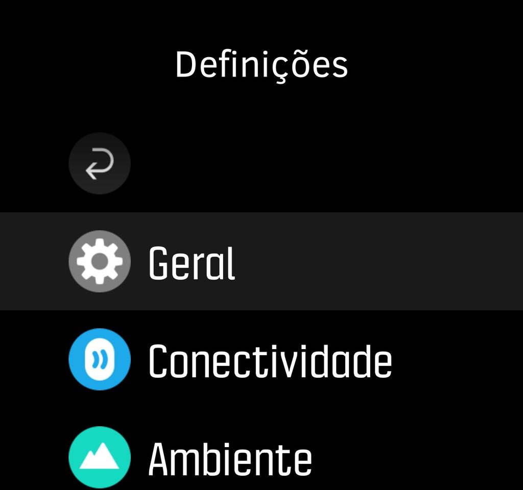 3. Mostrador de relógio 4. Atividade 5. Treino 6. Recuperação 2.3 Configuração Pode ajustar todas as definições diretamente no dispositivo ou através do Suunto Movescount.