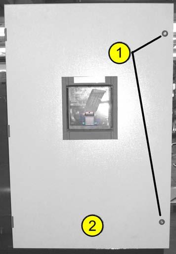 Conexiones al cuadro de tipo (E): En algunos modelos de grupo electrógeno, puede que la parte eléctrica de control esté instalada por separado respecto a la parte de potencia.