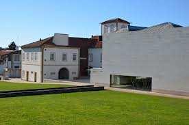 56 Centro de Memória de Vila do Conde Largo de S. Sebastião 4480-706 Vila do Conde 252 617 506 centro.memoria@cm-viladoconde.