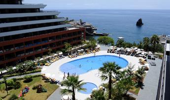 www.enotel-lido-madeira.com Enotel Lido Resort Conference & Spa ***** Funchal - Lido 3 dias desde 401 GalaS 31 de dezembro - jantar de Fim de Ano incluído.