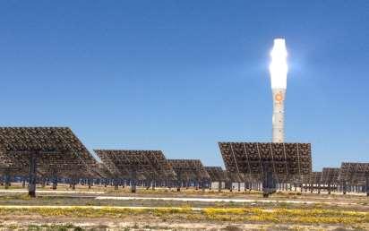 Energia solar concentrada (KfW Entwicklungsbank) CHESF, Brasil Objetivos do projeto Fomento à primeira usina térmica solar concentrada para geração de eletricidade (30 50 MW) Proteção contra mudanças