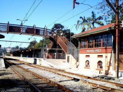 Estação Ribeirão Pires Linha 10 Turquesa da CPTM Inaugurada em 1 de março de 1885 Tombada