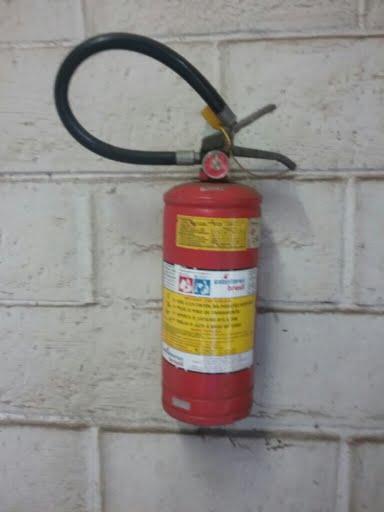Descrição(4): Extintor de incêndio Imagem(5)