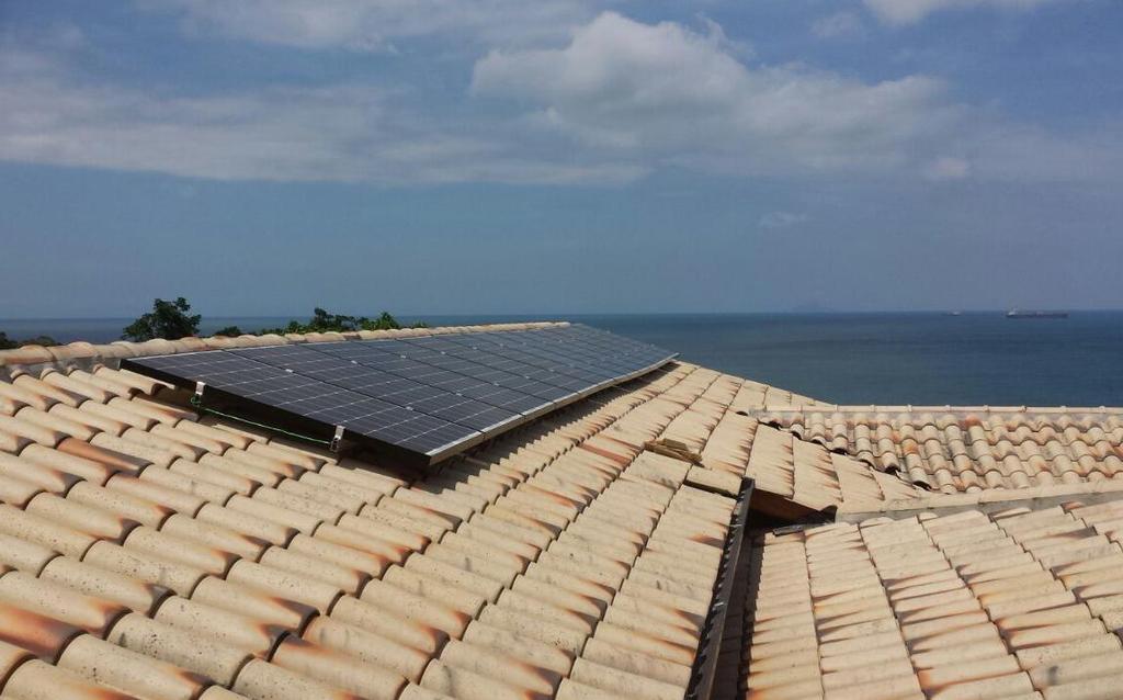 Projeto: Residência Ilhabela 3,575 kwp de potência 13 painéis e 1 inversor