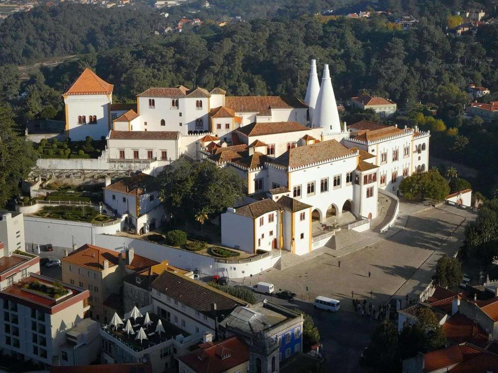 NATIONAL PALACE OF SINTRA PALÁCIO