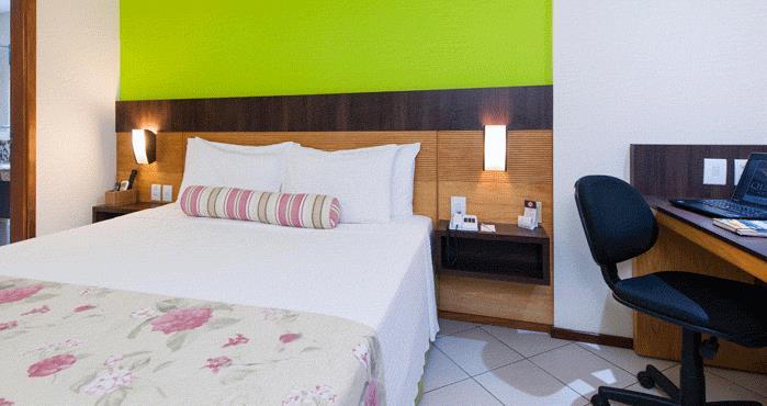 Quality Suites Natal Categoria: 4 estrelas Tipo de quarto: LUXO R$ 2.860,00 R$ 1.960,00 R$ 1.652,00 R$ 1.