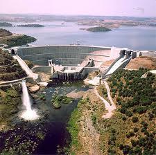 Barragem de Alqueva - Évora / Portugal - 520 megawatts http://www.lnec.