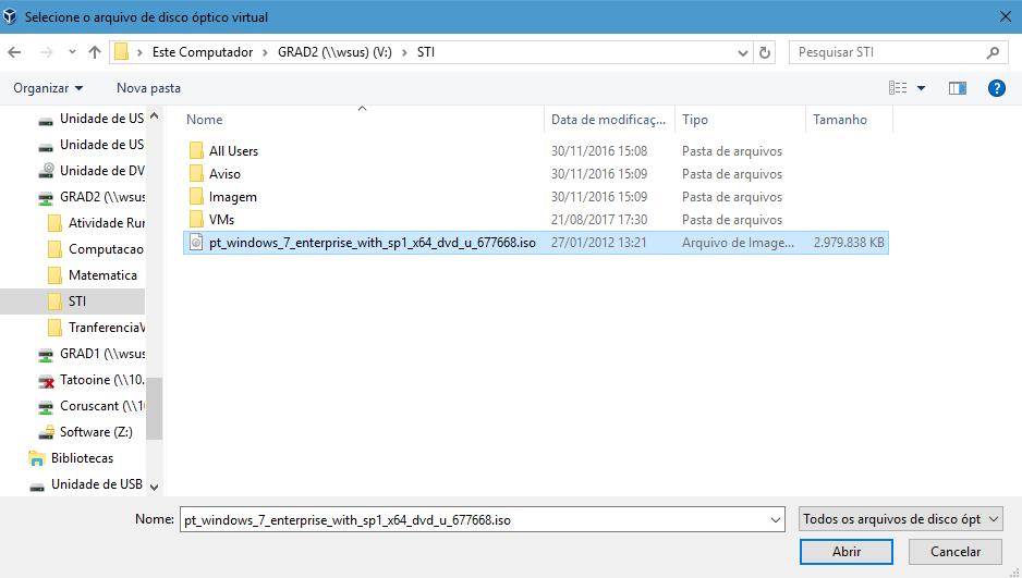 Surge então, uma janela de navegação do sistema de arquivos do hospedeiro, no qual devese indicar a mídia de instalação (ISO) do sistema operacional que se pretende instalar na máquina virtual.
