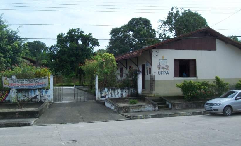 Campus Universitário de Capanema Como grande parte dos núcleos da UFPA, Capanema também começou em uma escola do município na parte central da cidade.