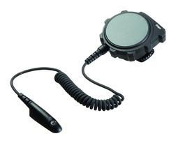 Dräger FPS -COM 7000 D-28805-2015 O Dräger FPS -COM 7000 permite que todos os usuários de equipamentos de proteção respiratória se comuniquem