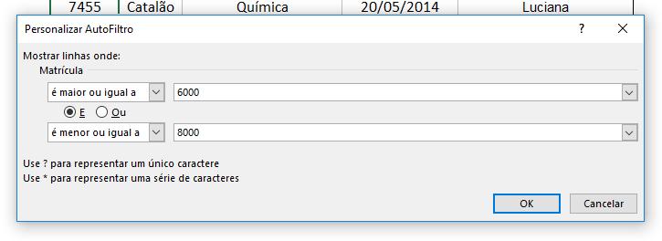 Essa seleção faz com que seja aberta uma janela com o título Personalizar AutoFiltro, com duas caixas de texto já configuradas como é maior que ou igual a e é menor que ou igual a, além de possuir a