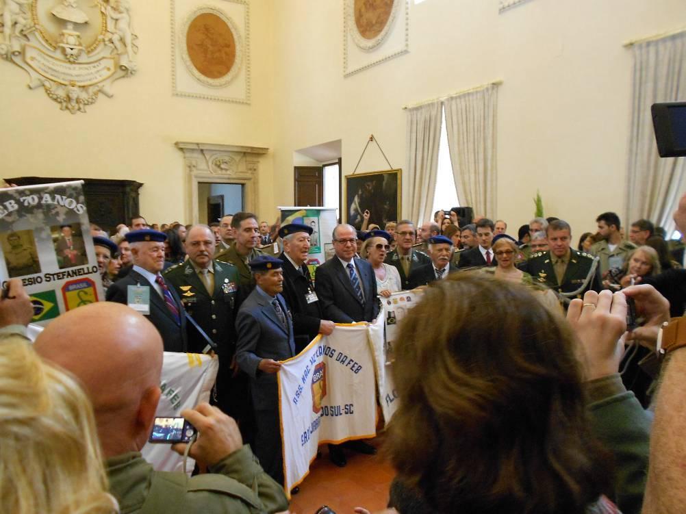 1 O TUIUTI ÓRGÃO DE DIVULGAÇÃO DAS ATIVIDADES DA ACADEMIA DE HISTÓRIA MILITAR TERRESTRE DO BRASIL/RIO GRANDE DO SUL (AHIMTB/RS) - ACADEMIA GENERAL RINALDO PEREIRA DA CÂMARA - E DO INSTITUTO DE