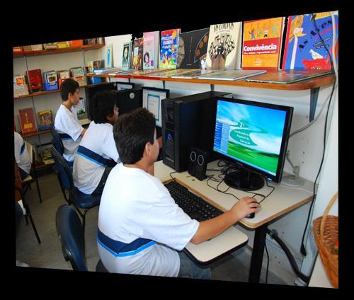 Gestão Acadêmica Sistema de Gestão Escolar - SGA, que permite o controle online de toda parte acadêmica da escola e substituirá gradativamente o Sistema de Controle Acadêmico - SCA na Rede