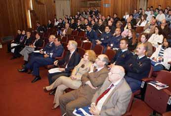 Organizado pela Inspecção-Geral da Força Aérea (IGFA) e presidido pelo Inspector-Geral, Tenente-General Alfredo Cruz, em Aeródromo de Trânsito nº 1 assinala Dia da Unidade Em cerimónia presidida pelo