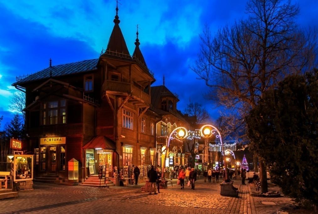 Tour Opcional a cidade de Zakopane (não incluso/ consulte valor) a uma distância de aproximadamente 106 km de Cracóvia.