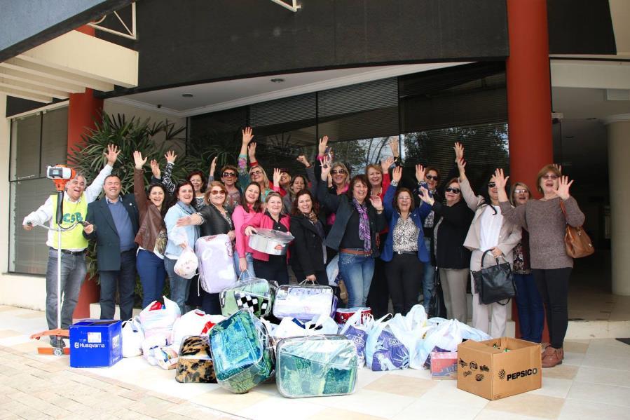 AÇÃO SOCIAL Integrantes do Projeto Fecontesc Social comemoram o sucesso da campanha em apoio à ARAD (Associação de Prevenção e Recuperação do Alcoolismo e Outras Drogas).