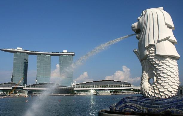 DESTAQUES DO ROTEIRO: INDOCHINA CINGAPURA Cingapura é uma cidade-estado que se reinventou e hoje está na lista dos destinos mais