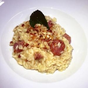 Risoto de linguiça com pinhão Receita para aquecer esse inverno! Risotinho delicioso!