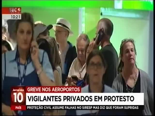 A17 SIC Notícias Duração: 00:00:27 OCS: SIC Notícias - Jornal das Dez ID: 70123517 24-06-2017 10:21 Greve nos aeroportos http://www.pt.