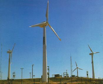 ENERGIA EÓLICA NO BRASIL Primeira central eólica construída no Brasil Central Eólica Morro do Camelinho Ano: 1994 Local: