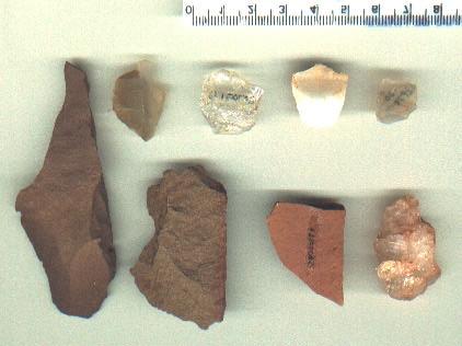 Foto 8 Álguns materiais líticos recuperados no sítio arqueológico Canteiro Santa Clara