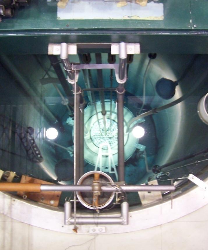 1 INTRODUÇÃO O IPR-R1 é um reator TRIGA (Training, Research, Isotopes, General Atomics) Mark I fabricado pela General Atomics (EUA), Figura 1.